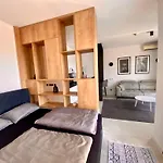 Penthouse 916