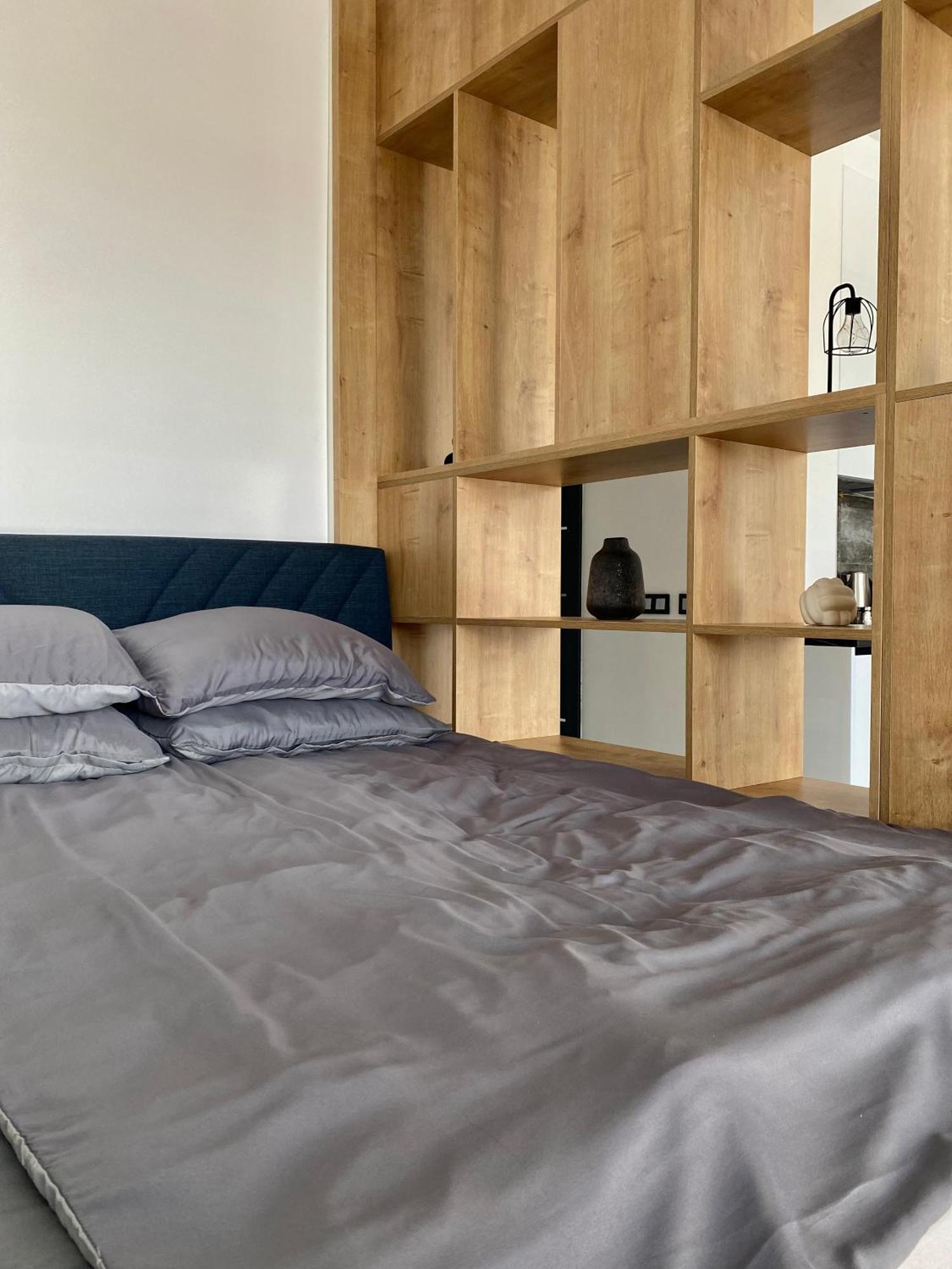 Penthouse 916 Apartment